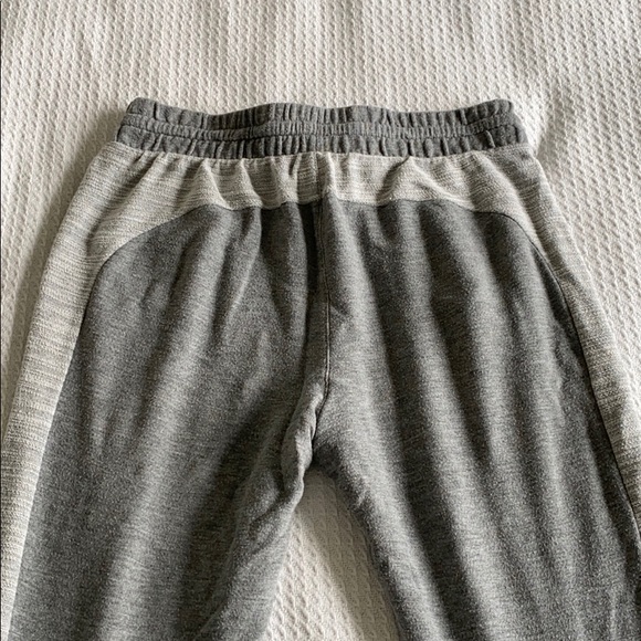 Joggers - Picture 4 of 4